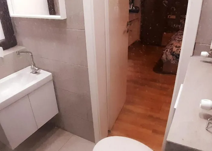 Ambiance And Vew In Center Apartment